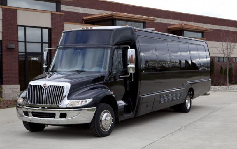 Richardson 35 Passenger Party Bus
