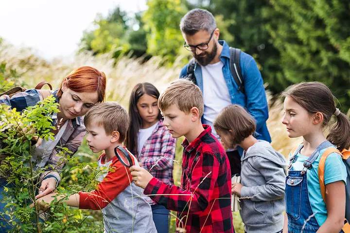 School Field Trip Bus Rentals in Denton